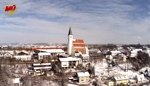 So viel Schnee wie im Januar 2021 gabs lange nicht mehr. Blick auf St. Laurentius in Altmühldorf.